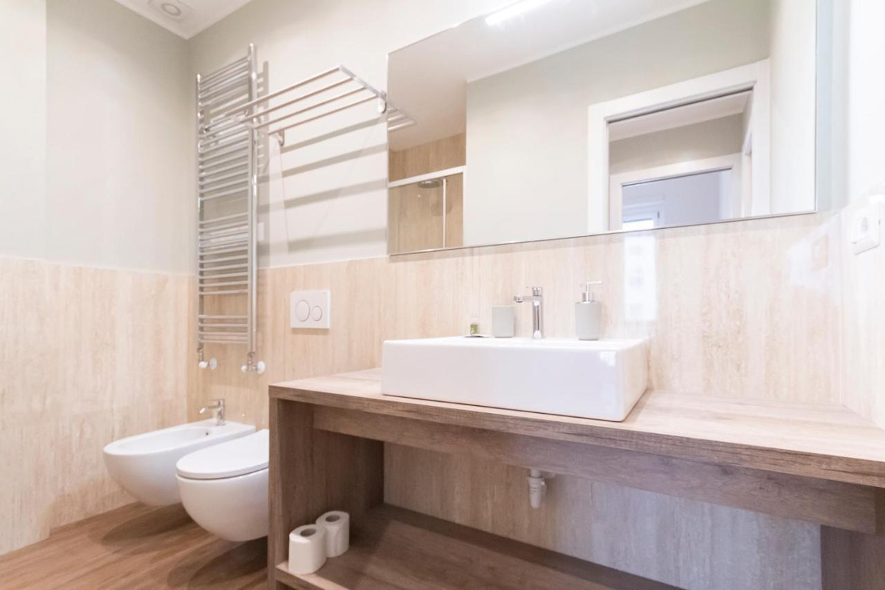 Missori Apartment 1 มิลาน ภายนอก รูปภาพ